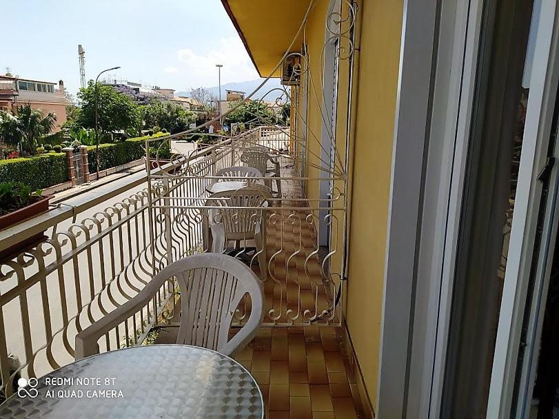 Eliseo Hotel 2*