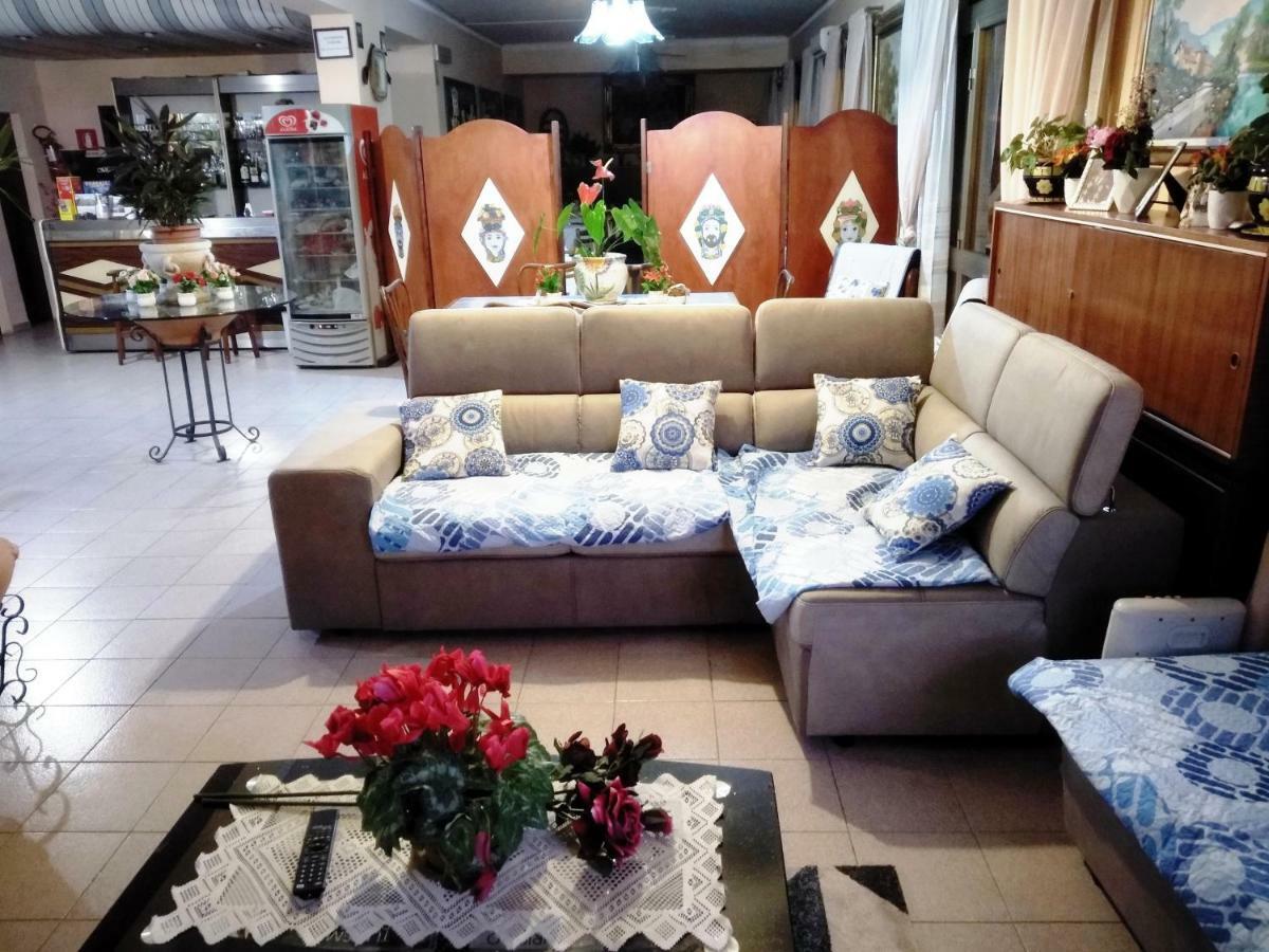 Eliseo Hotel