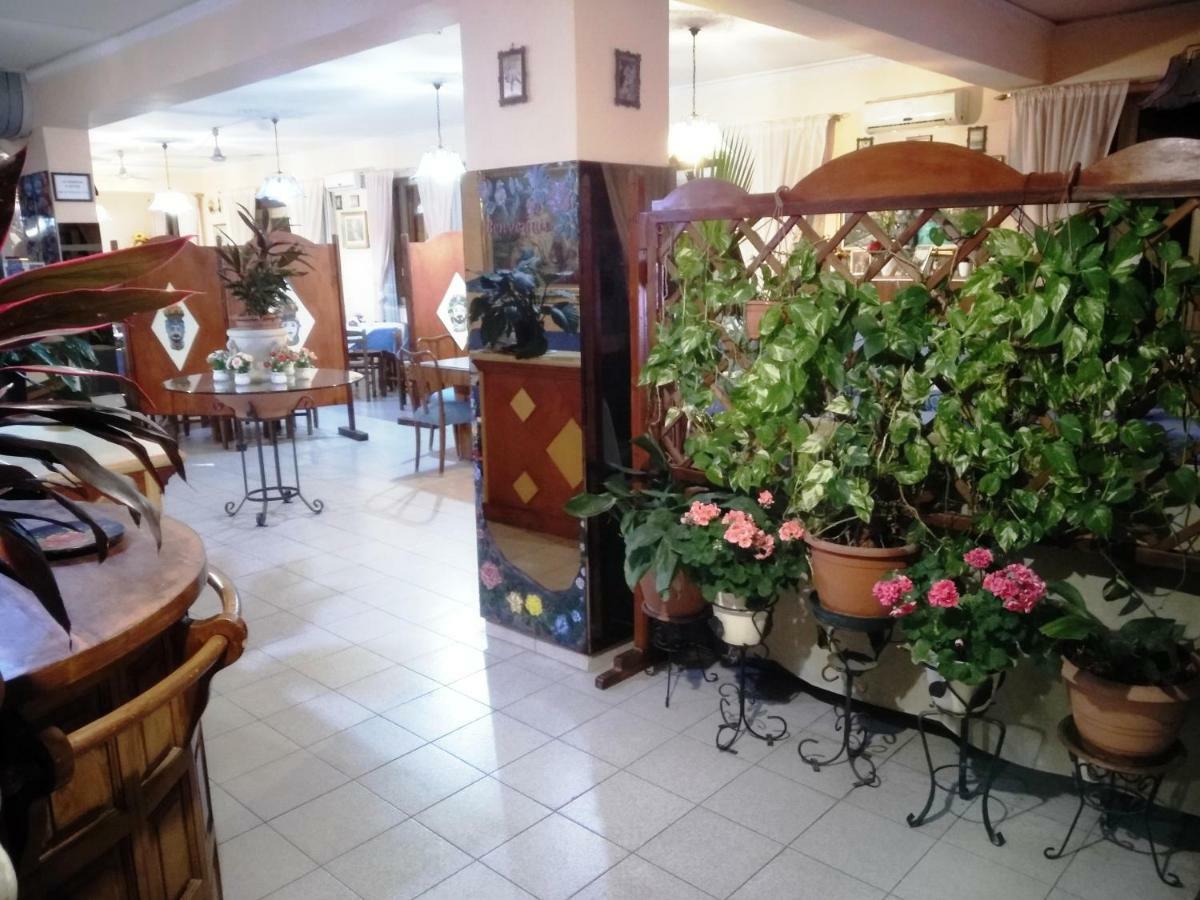 Hotel Eliseo 2*